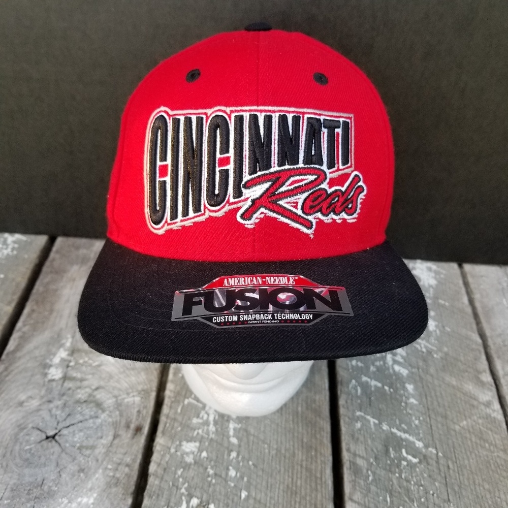 Cincinnati Reds Flat-bill Snapback